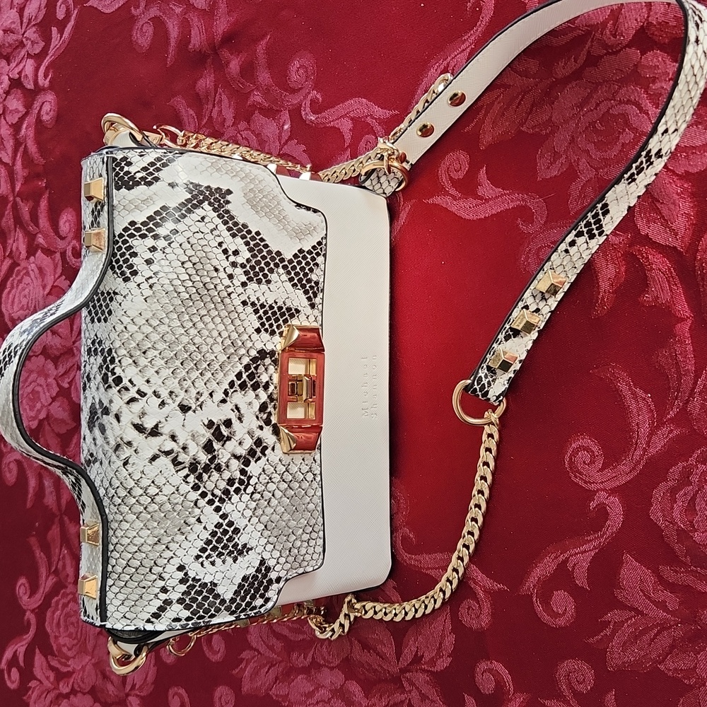 NWOT Michael Shannon snakeskin design bag